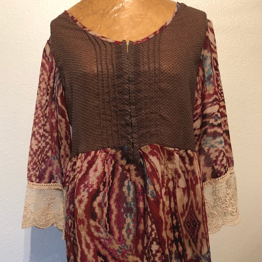 Buckle BKE Boutique blouse